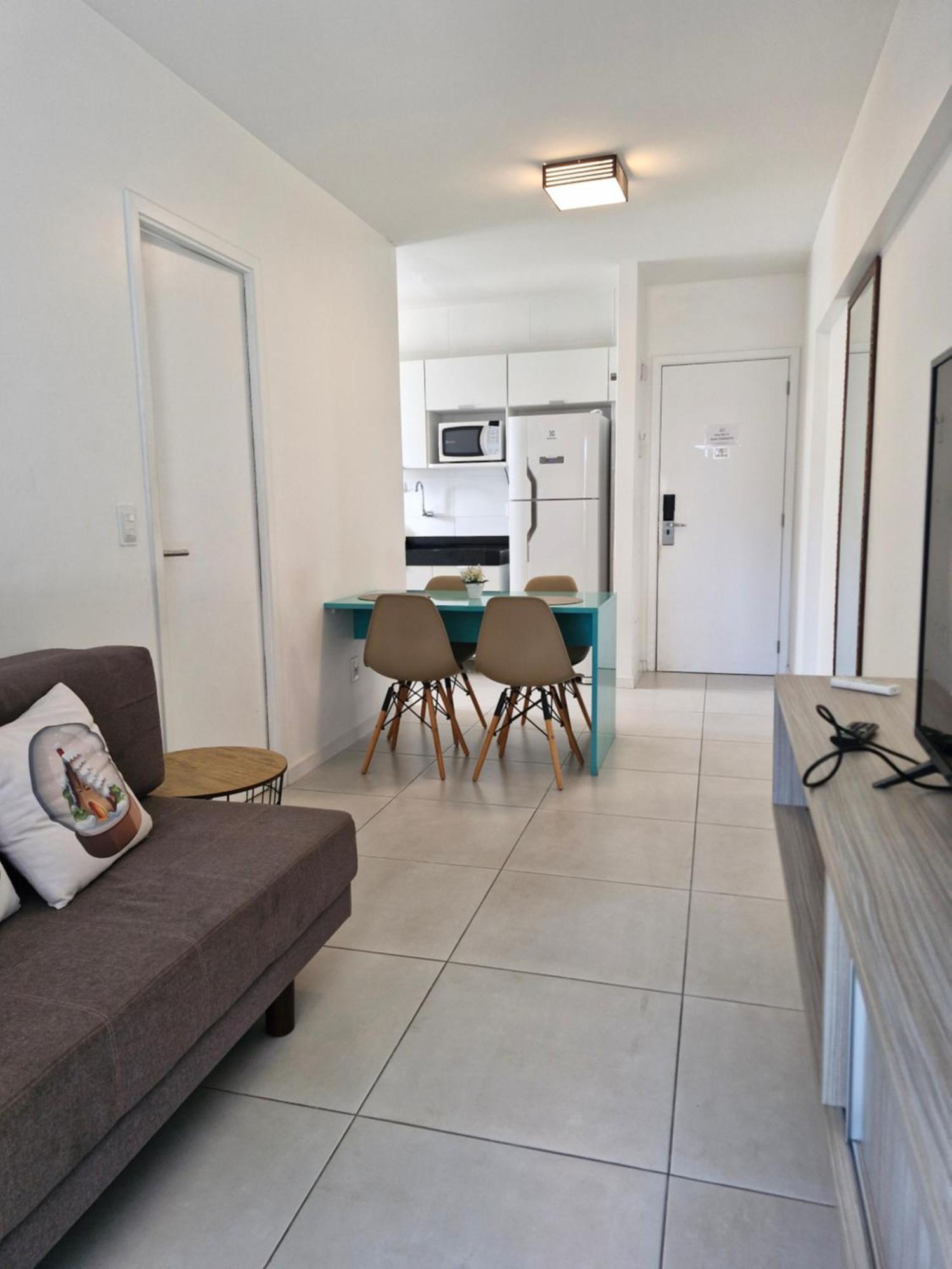 Apartment Time 712